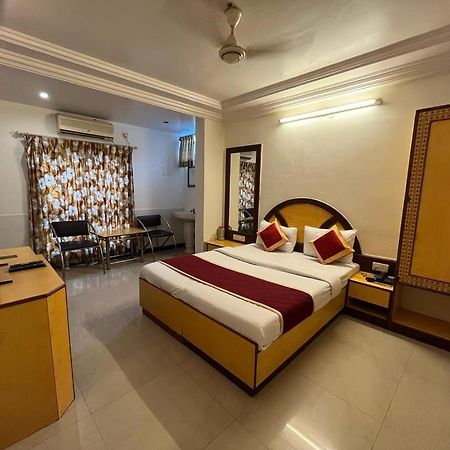 Ganga Sagar Hotel Bangalore Exterior foto